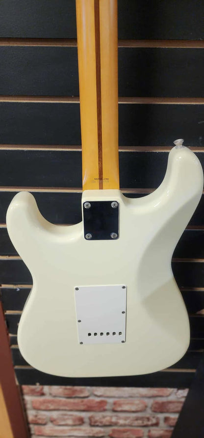 Fender Stratocaster - Made in Japan 1996 50th anniversary - White