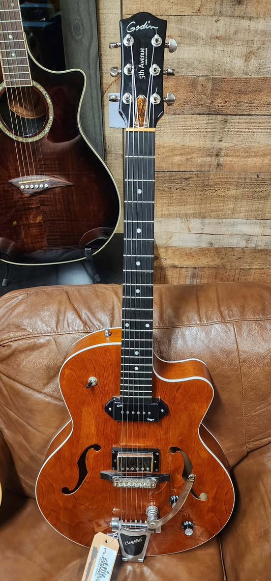 Godin -Hollow Body - 5th Avenue -Uptown Custom Havana Brown