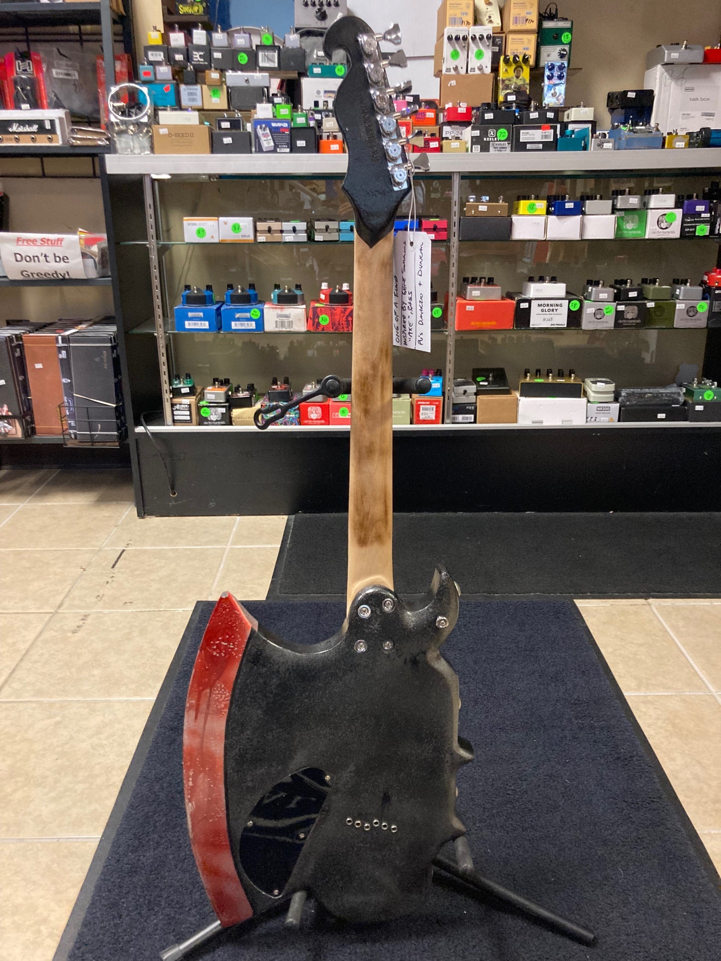 Moxy Custom AXE Guitar - Gene Simmons Inspired
